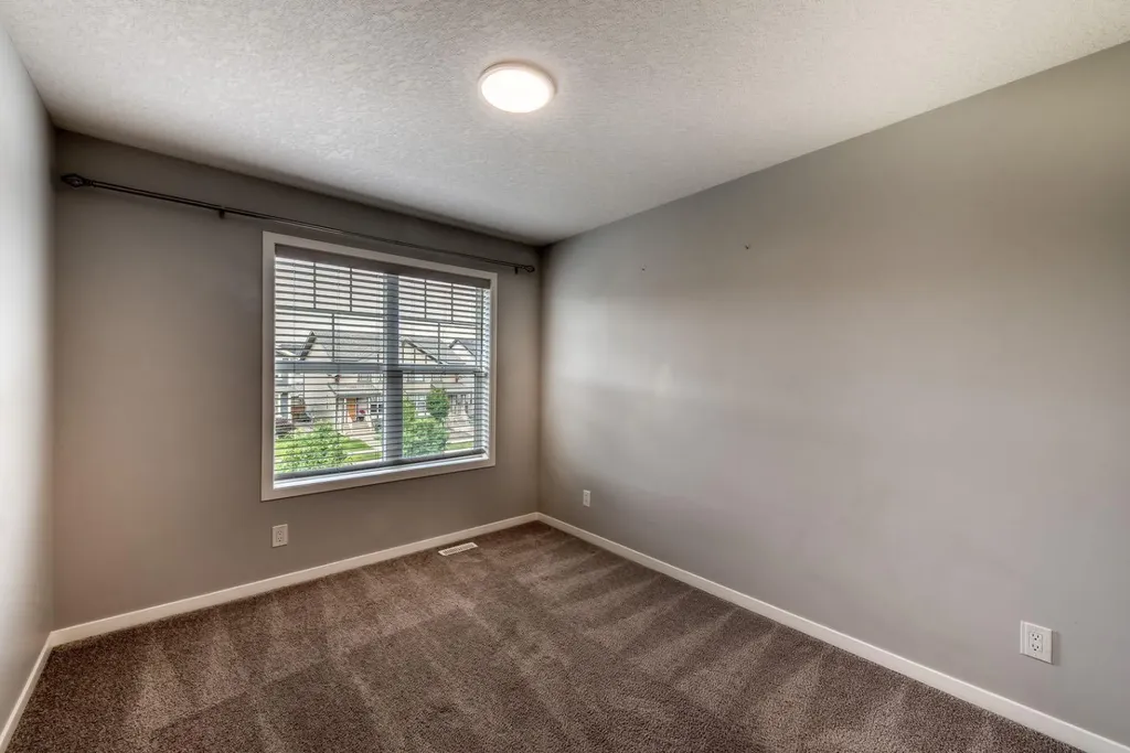 967 Mahogany Boulevard SE Calgary AB T3M 2W7