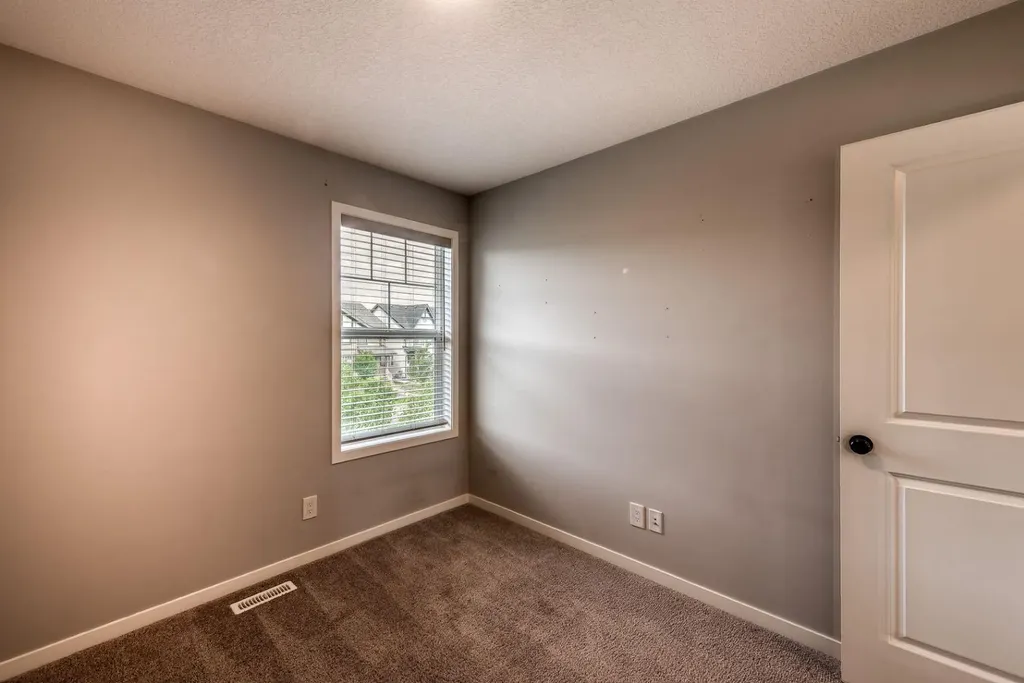 967 Mahogany Boulevard SE Calgary AB T3M 2W7