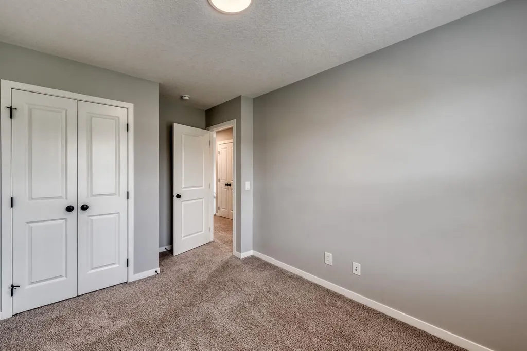 967 Mahogany Boulevard SE Calgary AB T3M 2W7