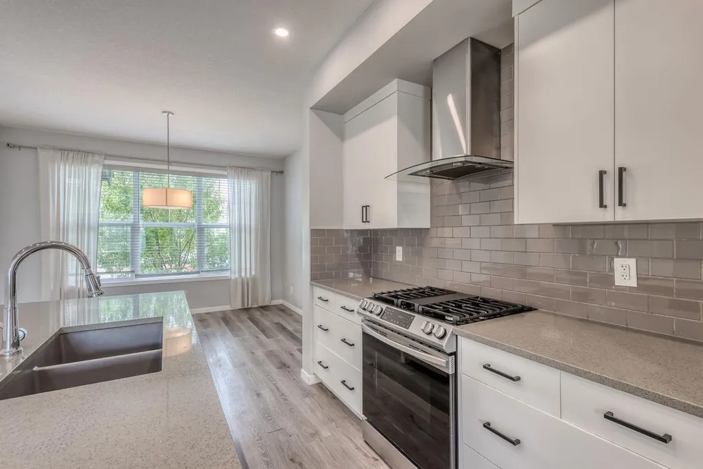 967 Mahogany Boulevard SE Calgary AB T3M 2W7
