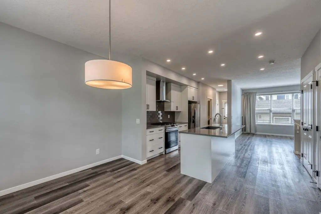 967 Mahogany Boulevard SE Calgary AB T3M 2W7