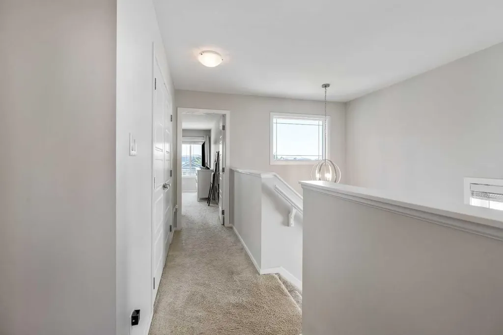159 Pacific Landing W Lethbridge AB T1J 5N2