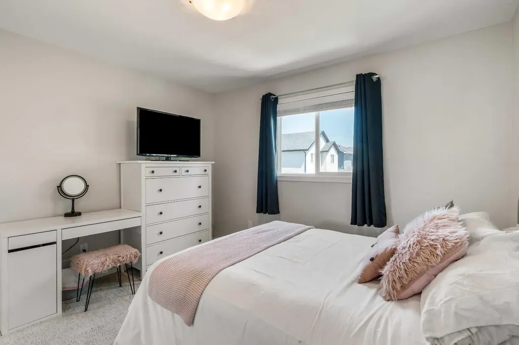159 Pacific Landing W Lethbridge AB T1J 5N2