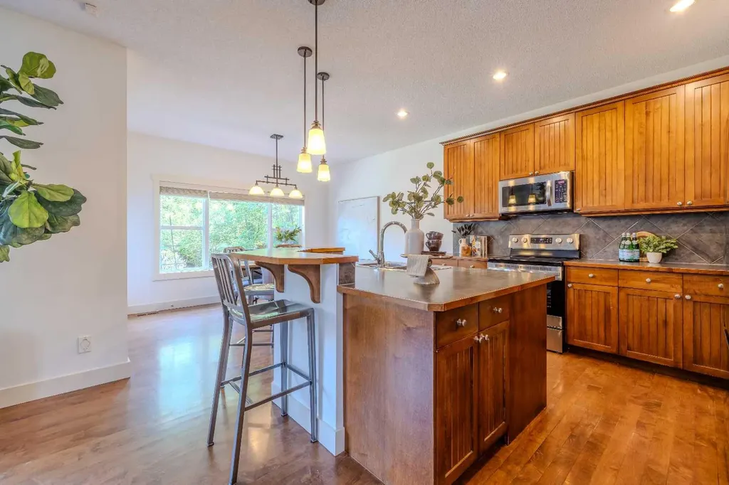 1835 Evergreen Drive SW Calgary AB T2Y5B1
