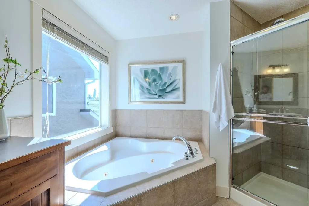 1835 Evergreen Drive SW Calgary AB T2Y5B1