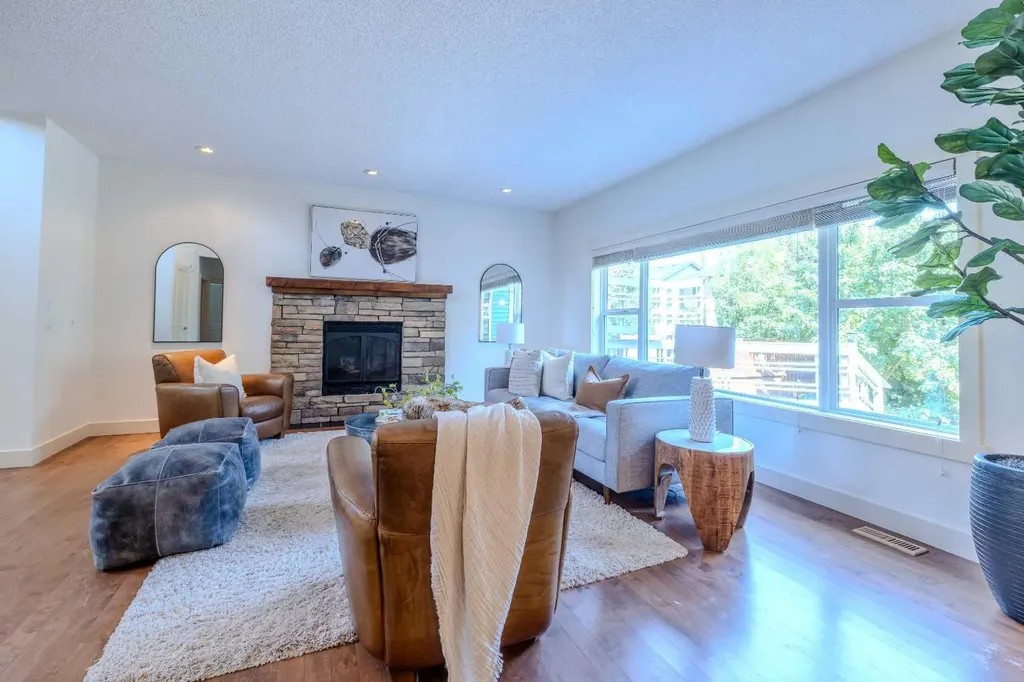 1835 Evergreen Drive SW Calgary AB T2Y5B1