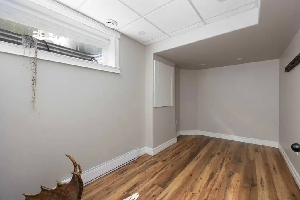 369 Diefenbaker Drive Fort Mcmurray AB T9K 2K3