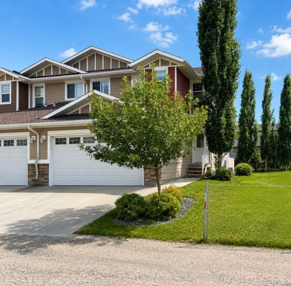 5905 71 Avenue Rocky Mountain House AB T4T0A6
