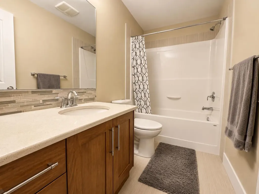 5905 71 Avenue Rocky Mountain House AB T4T0A6