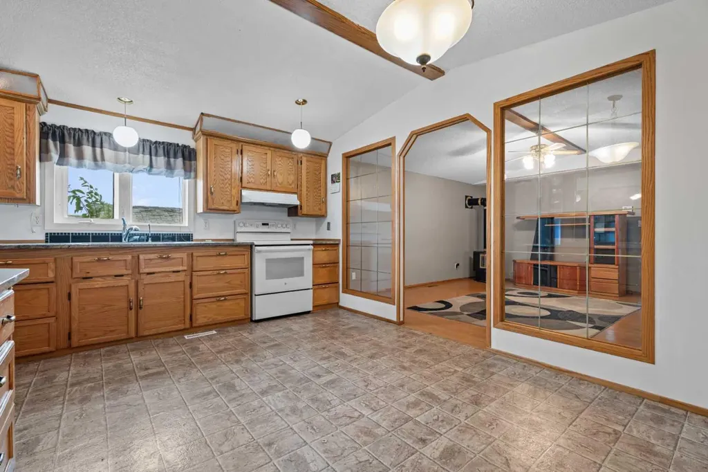 38 Westmount Place Cayley AB T0L 0P0