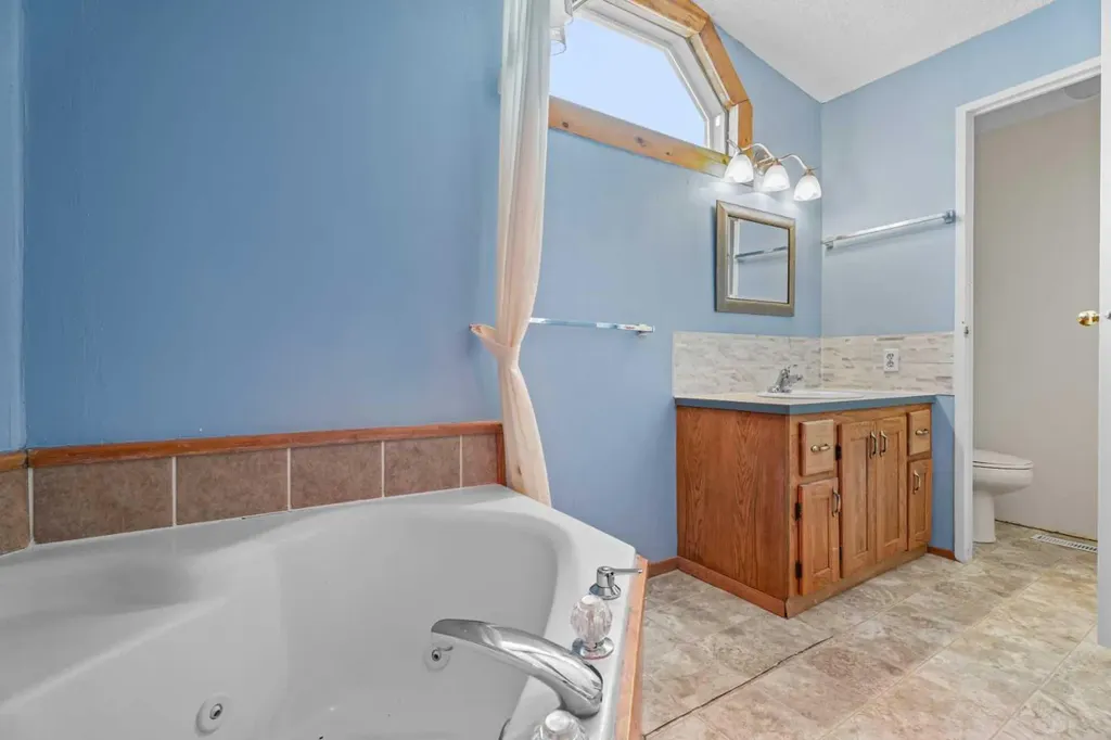 38 Westmount Place Cayley AB T0L 0P0