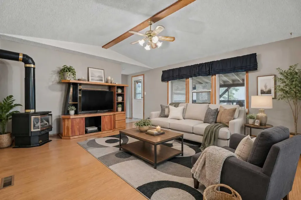 38 Westmount Place Cayley AB T0L 0P0