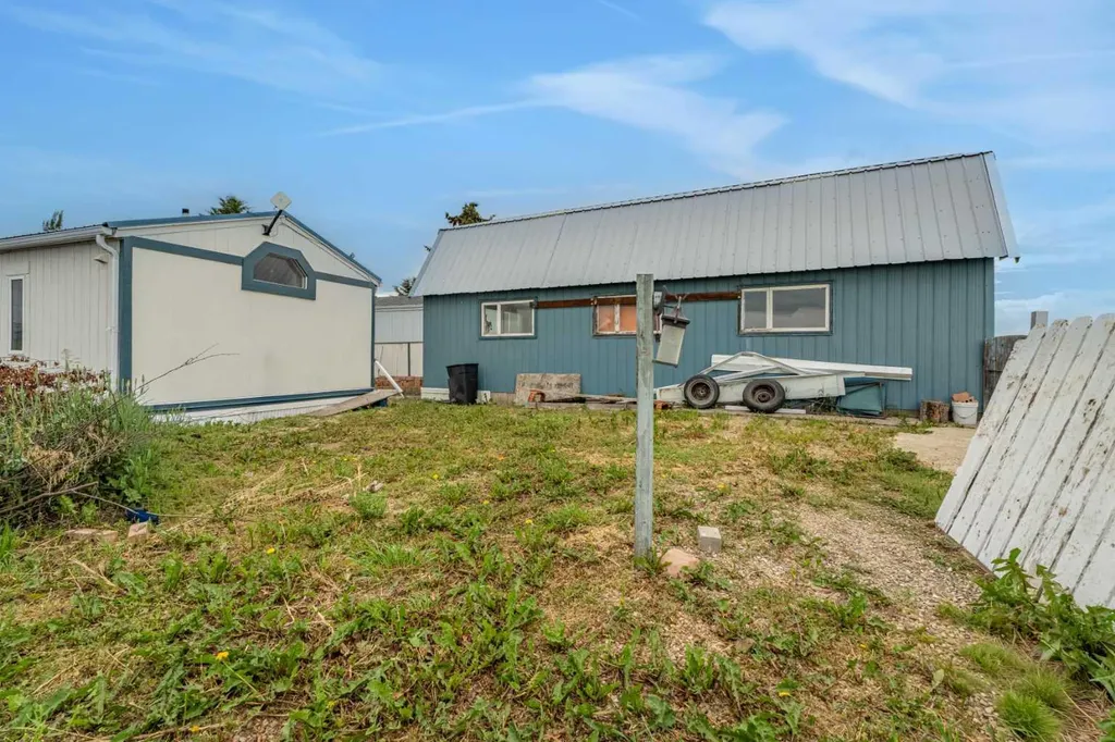 38 Westmount Place Cayley AB T0L 0P0