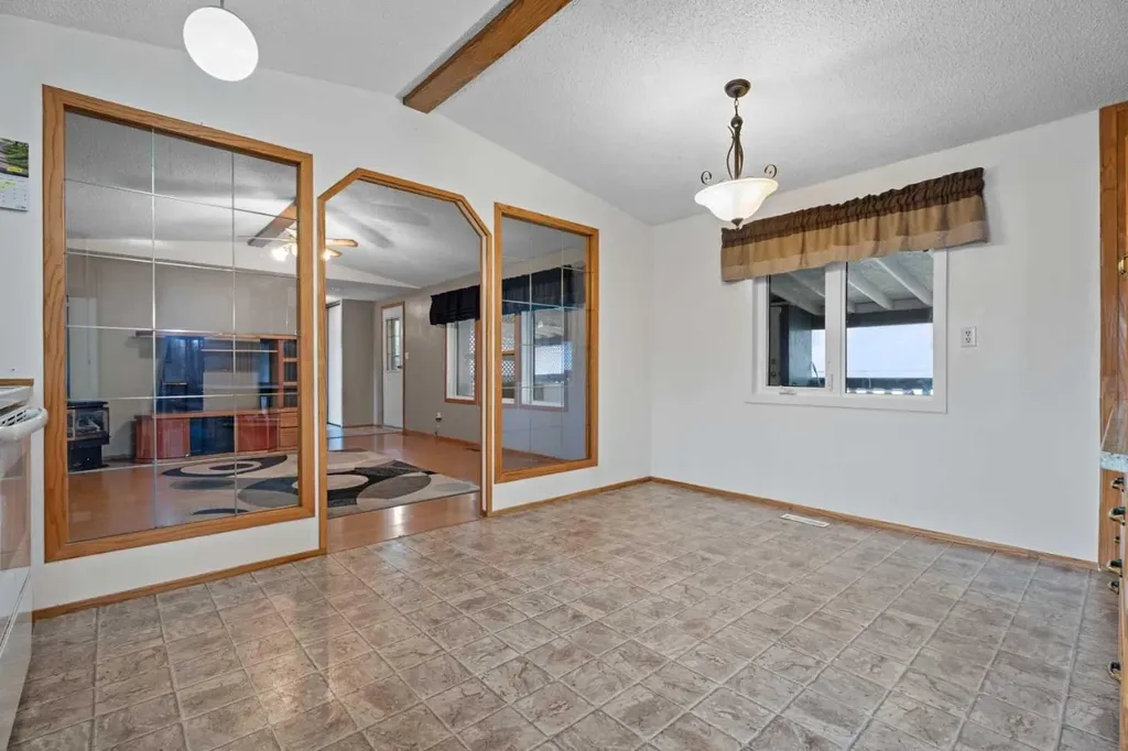38 Westmount Place Cayley AB T0L 0P0