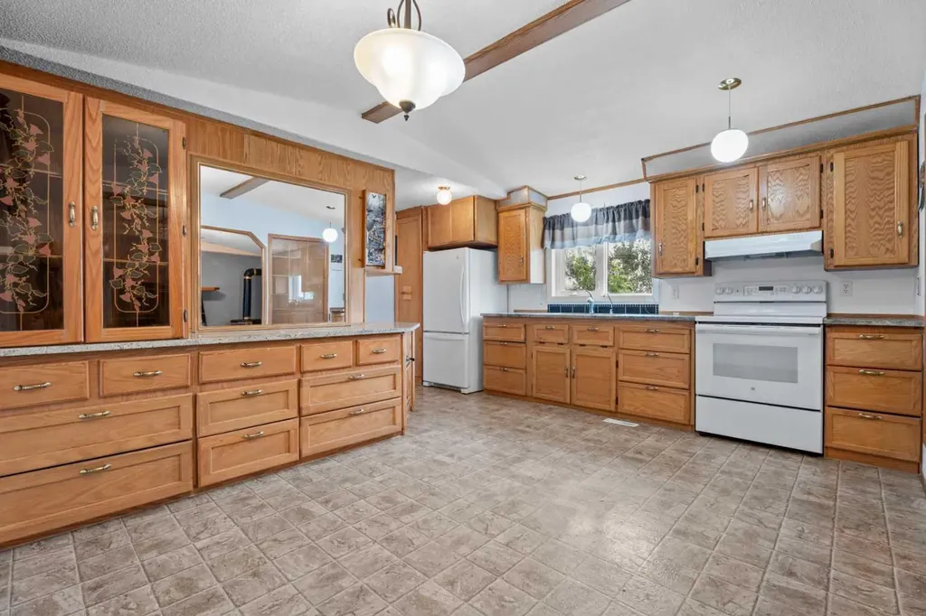 38 Westmount Place Cayley AB T0L 0P0