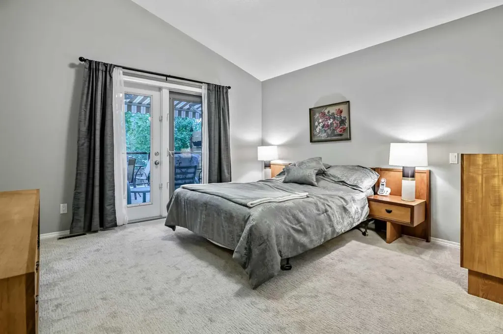 416 Silverado Range Heights SW Calgary AB T2X 0B4