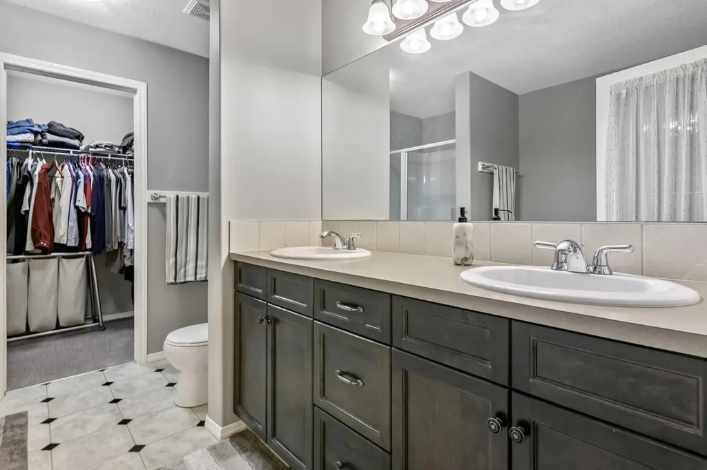 416 Silverado Range Heights SW Calgary AB T2X 0B4