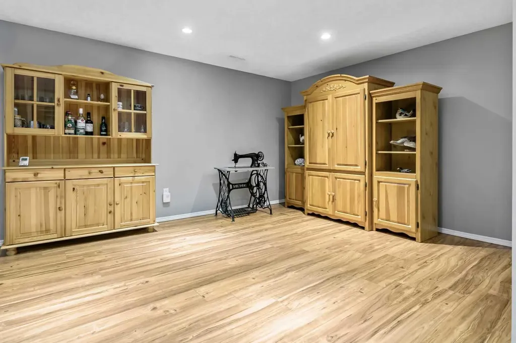 416 Silverado Range Heights SW Calgary AB T2X 0B4