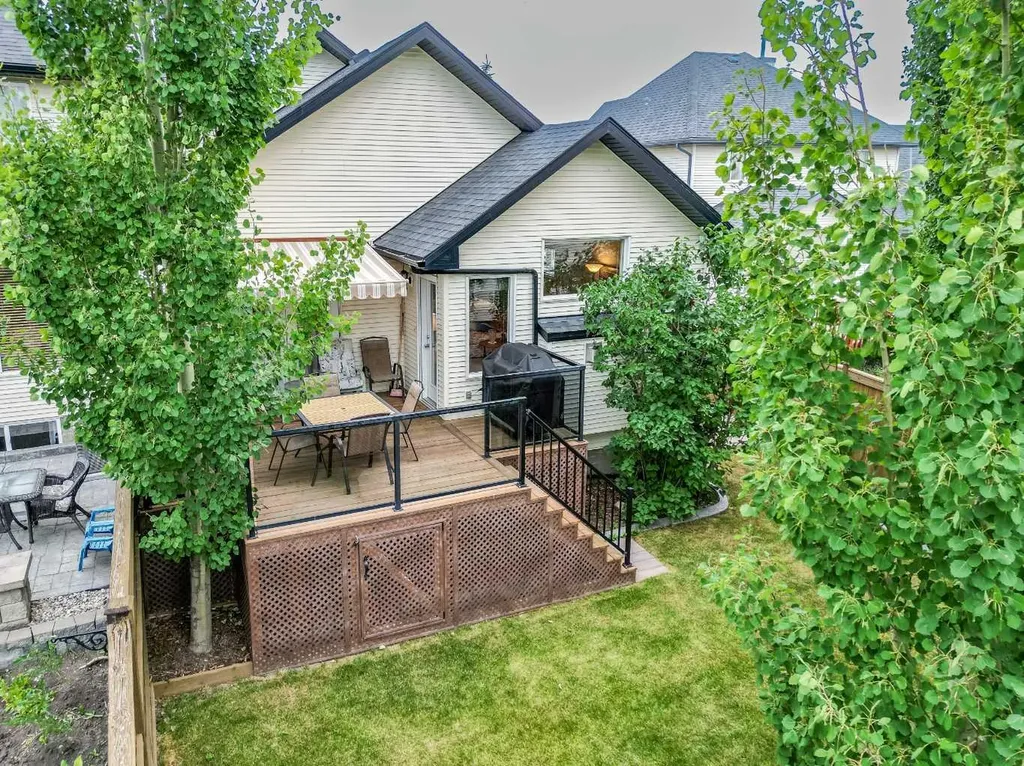 416 Silverado Range Heights SW Calgary AB T2X 0B4