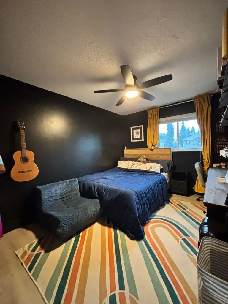 9218 50 Avenue Wedgewood AB T8W2G7