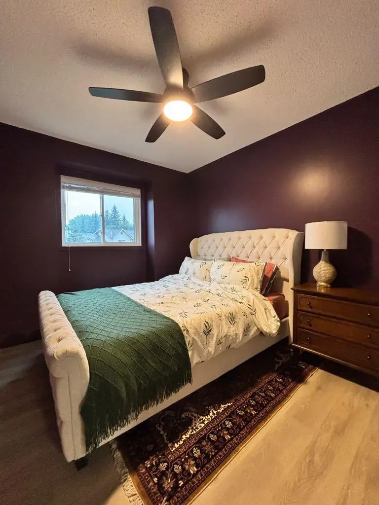 9218 50 Avenue Wedgewood AB T8W2G7