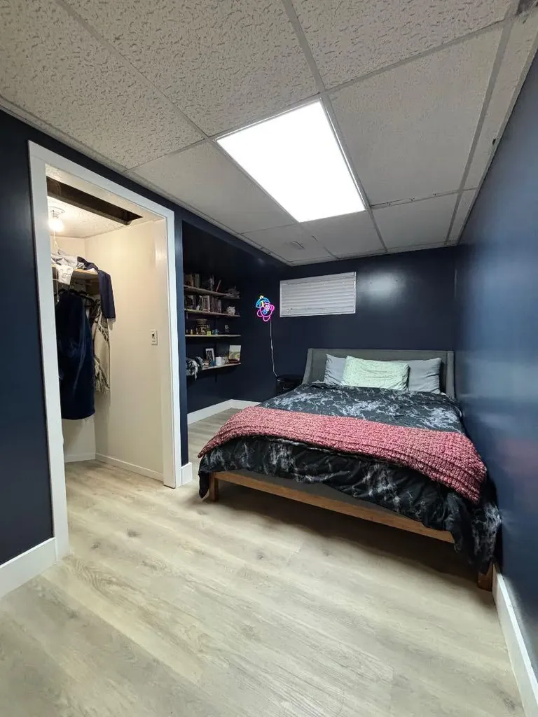 9218 50 Avenue Wedgewood AB T8W2G7