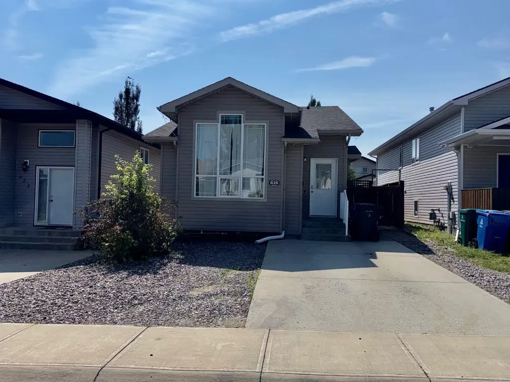 626 Blackfoot Terrace W Lethbridge AB T1K 7X6