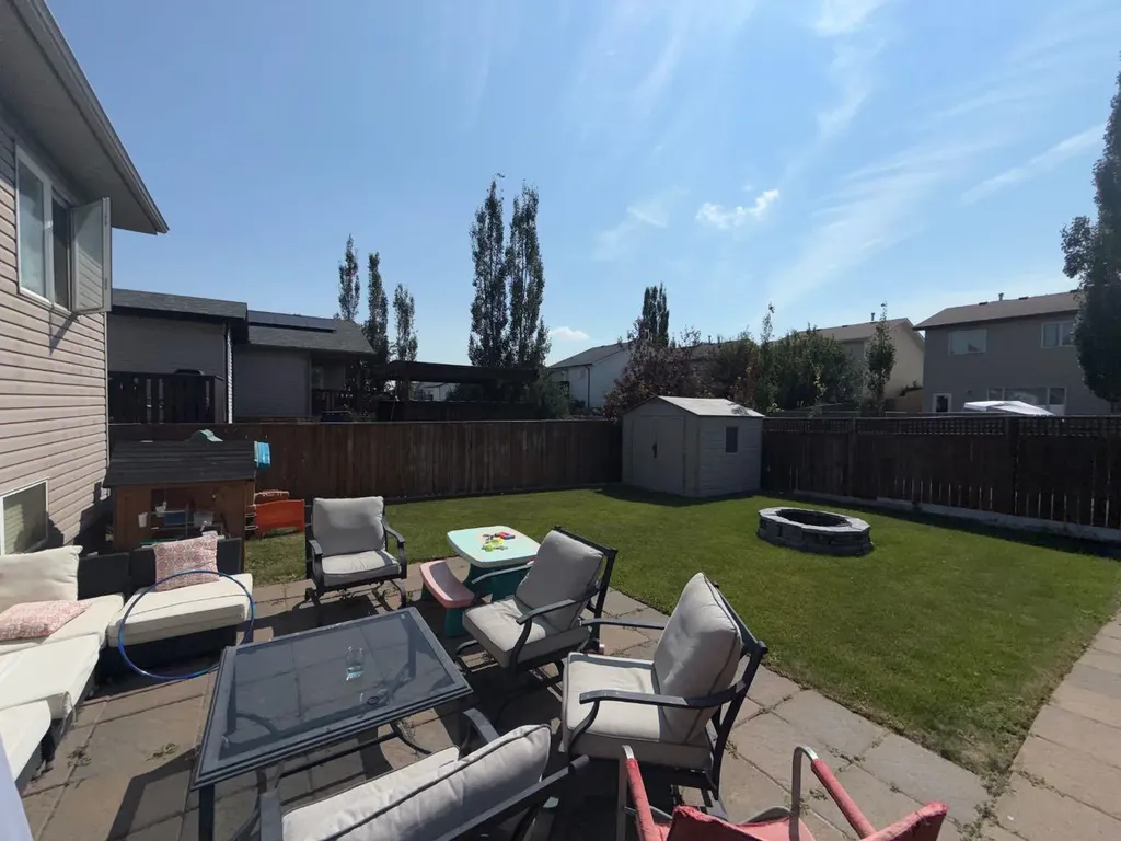 626 Blackfoot Terrace W Lethbridge AB T1K 7X6