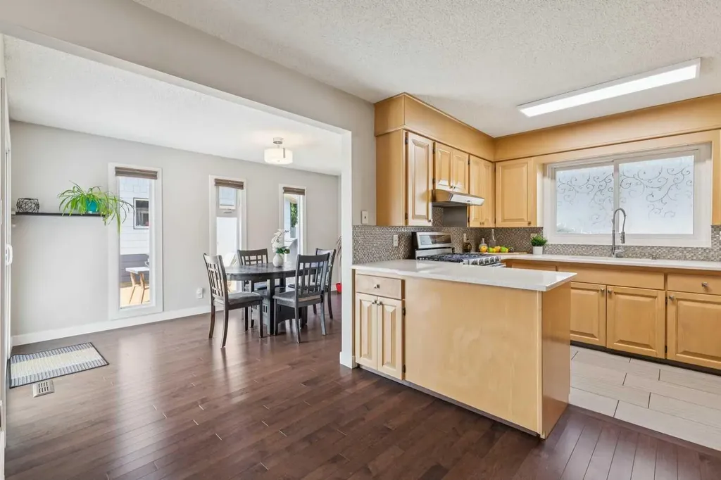 241 Allan Crescent SE Calgary AB T2J 0T3