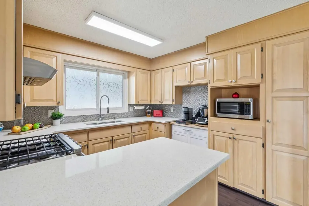 241 Allan Crescent SE Calgary AB T2J 0T3