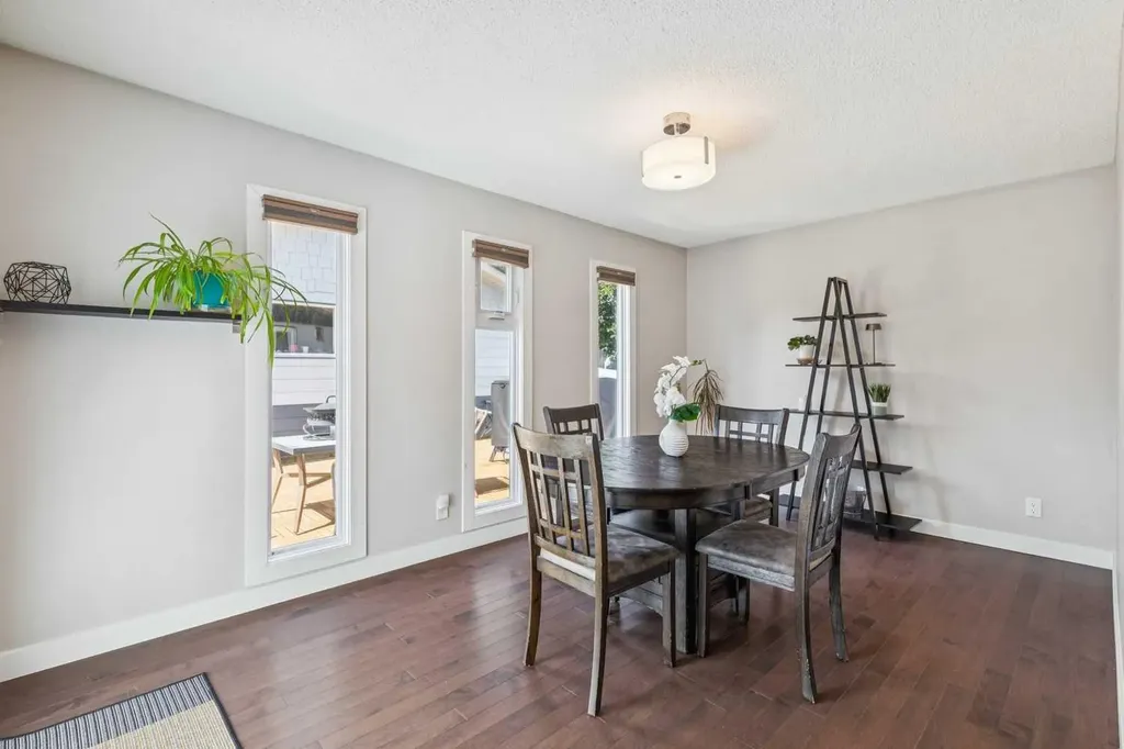 241 Allan Crescent SE Calgary AB T2J 0T3