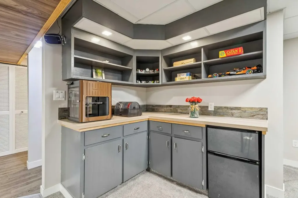 241 Allan Crescent SE Calgary AB T2J 0T3