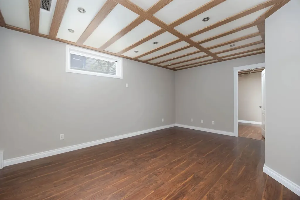 632 Athabasca Avenue Fort Mcmurray AB T9J 1H8