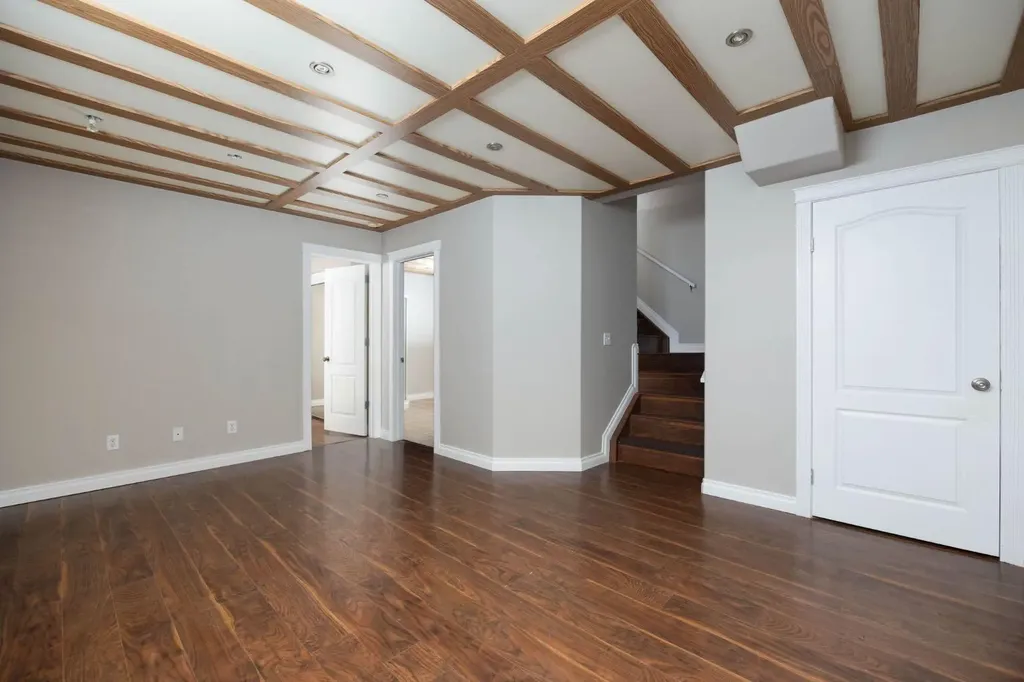 632 Athabasca Avenue Fort Mcmurray AB T9J 1H8