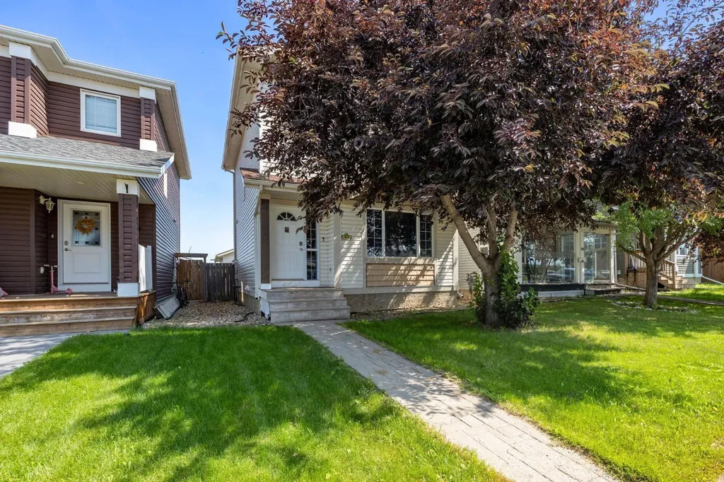 632 Athabasca Avenue Fort Mcmurray AB T9J 1H8