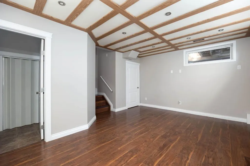 632 Athabasca Avenue Fort Mcmurray AB T9J 1H8