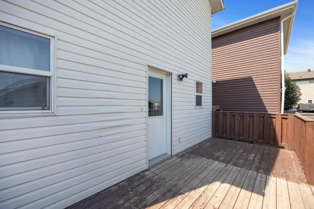 632 Athabasca Avenue Fort Mcmurray AB T9J 1H8