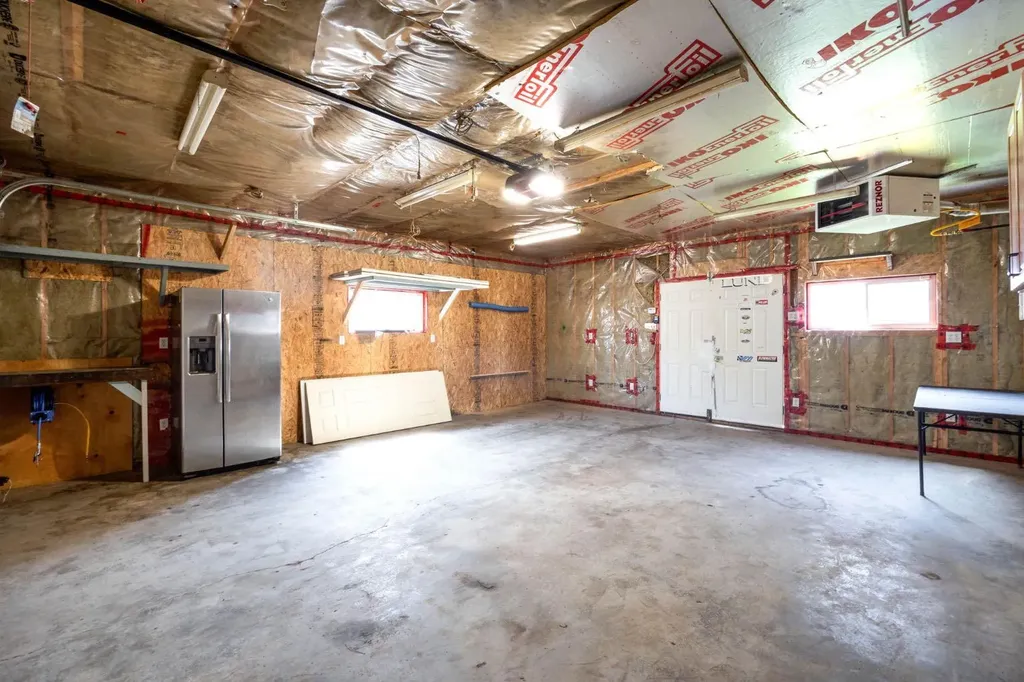 632 Athabasca Avenue Fort Mcmurray AB T9J 1H8