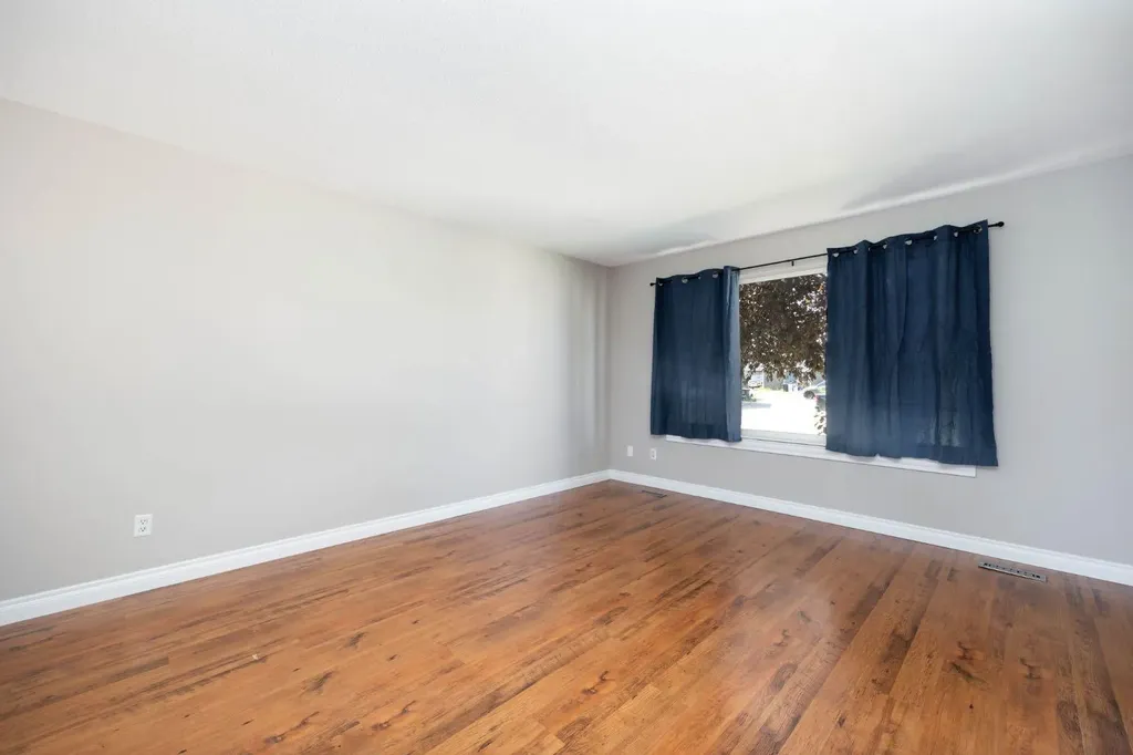 632 Athabasca Avenue Fort Mcmurray AB T9J 1H8