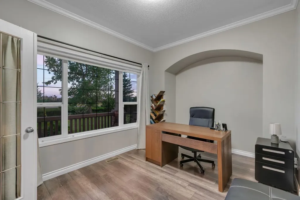 112 Pinto Lane SE Airdrie AB T4B2A4
