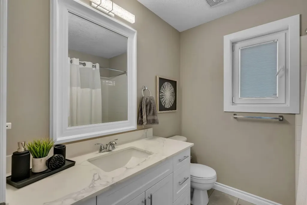 112 Pinto Lane SE Airdrie AB T4B2A4