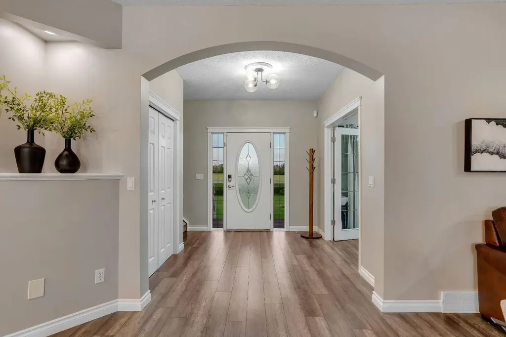 112 Pinto Lane SE Airdrie AB T4B2A4