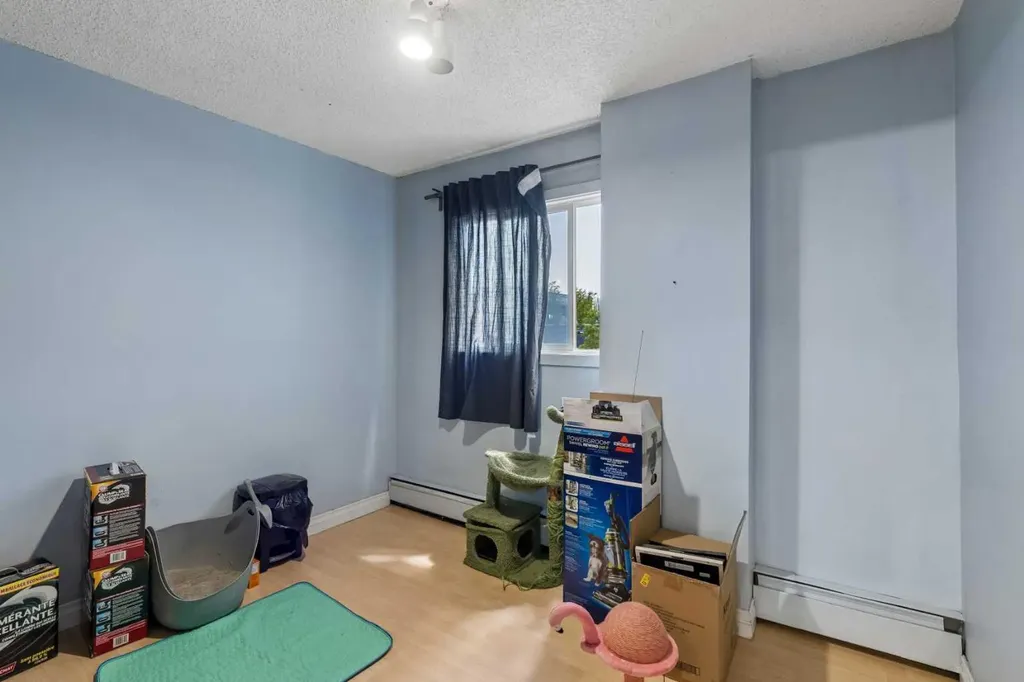 1824 11 Avenue SW Calgary AB T3C0N7