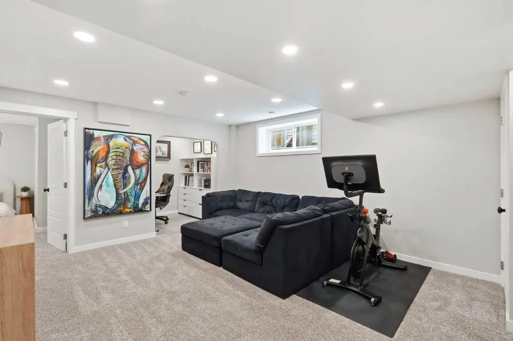 2518 Ravenswood View SE Airdrie AB T4A 0J7