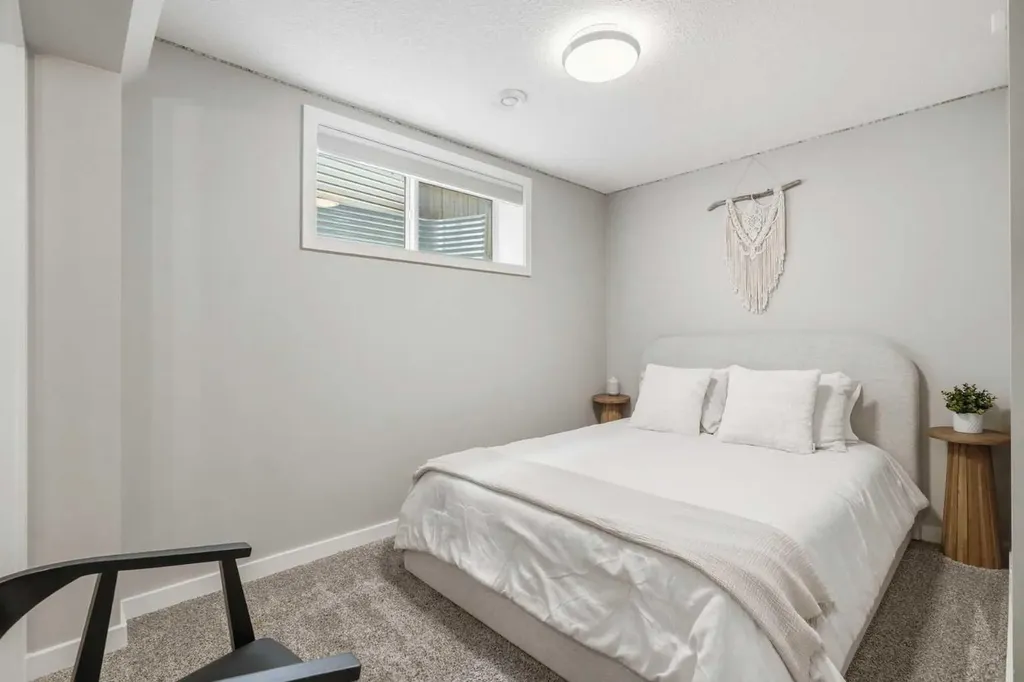 2518 Ravenswood View SE Airdrie AB T4A 0J7