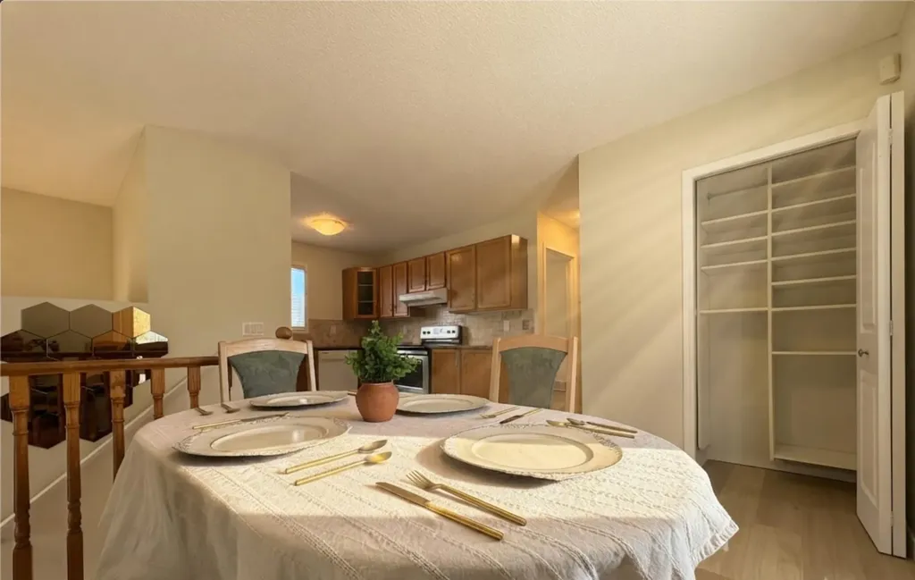 228 Erin Woods Drive SE Calgary AB T2B 3B9