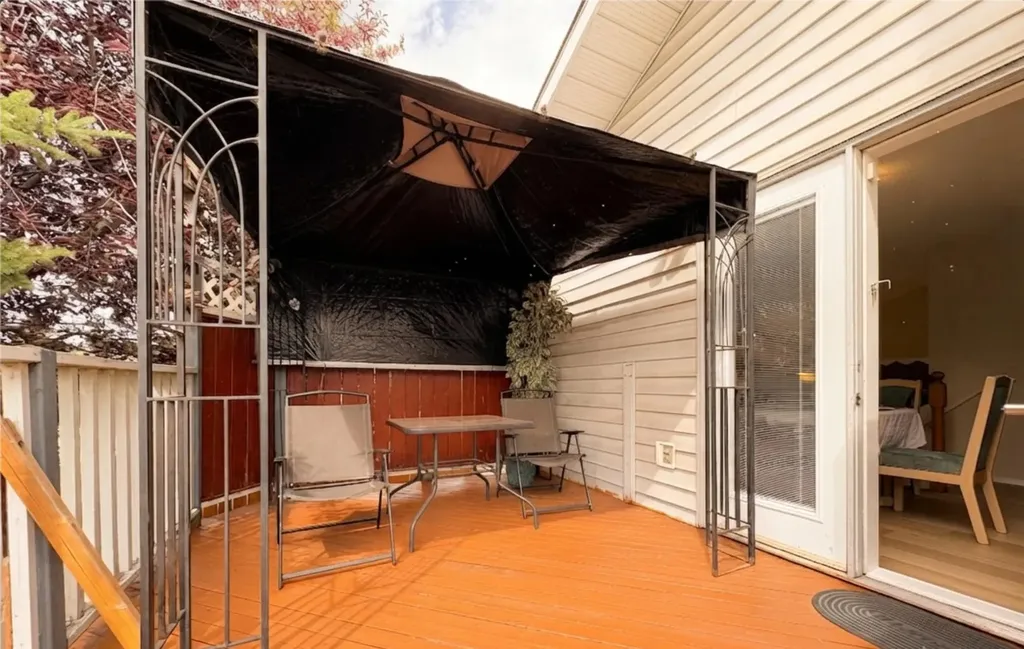 228 Erin Woods Drive SE Calgary AB T2B 3B9