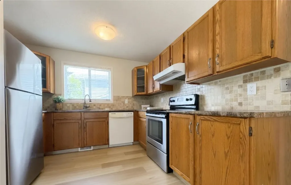 228 Erin Woods Drive SE Calgary AB T2B 3B9