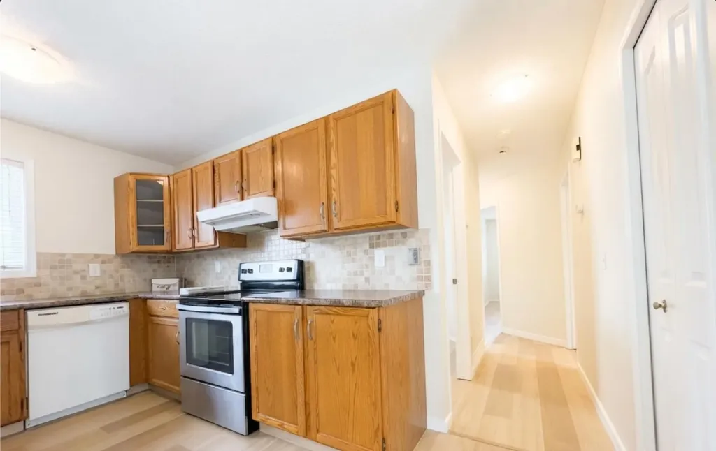 228 Erin Woods Drive SE Calgary AB T2B 3B9