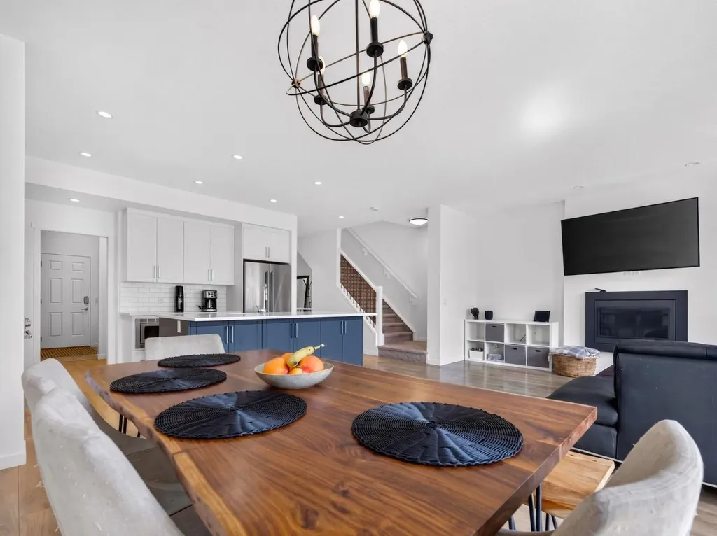 228 Masters Crescent SE Calgary AB T3M 2N1